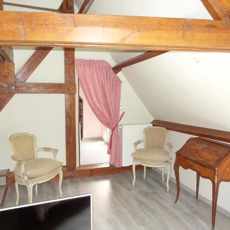 Montignies-le-Tilleul Le Chateau Des Eglantines מראה חיצוני תמונה
